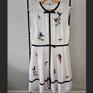 ✨ Ted Baker London Embroidered Hummingbird Dress – Size US 10 (Ted 4) ✨